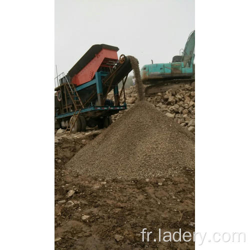 Station de concassage mobile à mâchoires à roues à chenilles